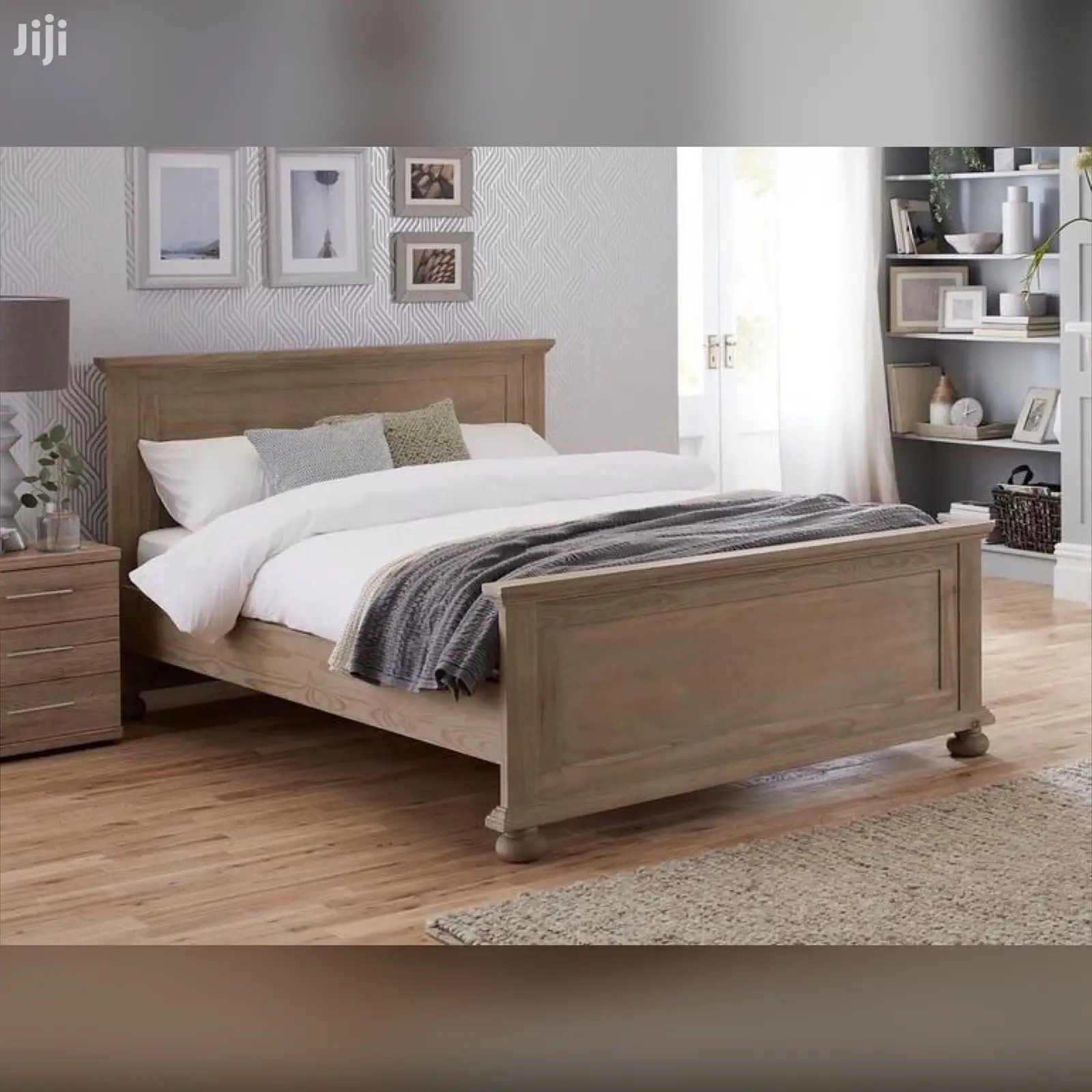 Queen Size Bed