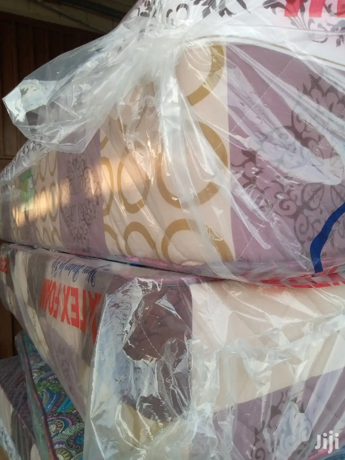 Mattress 12" King(Latex)