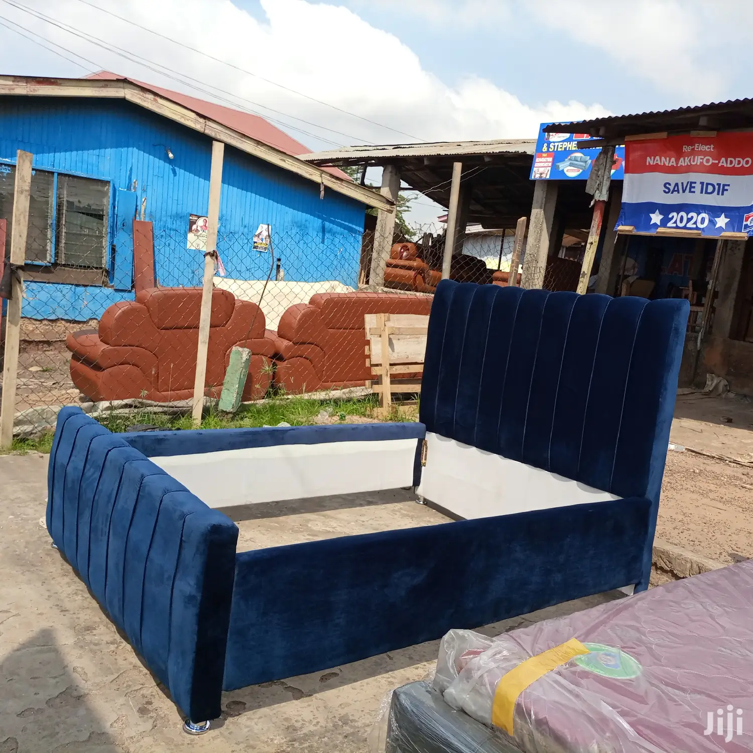 Double Bed