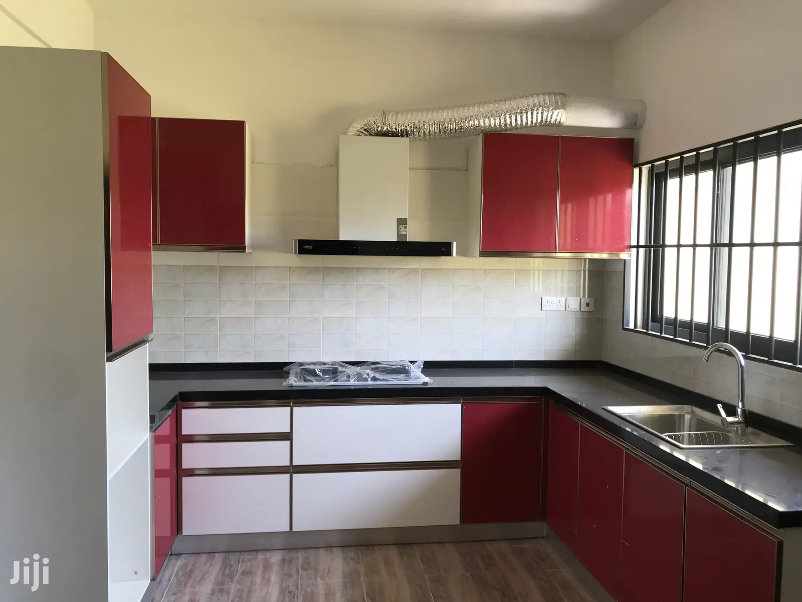 Executive 2 Bedrooms Apartment for Rent