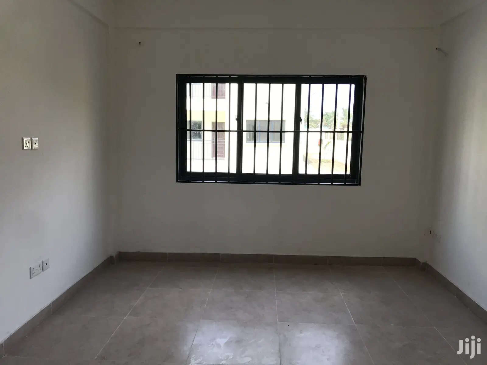 Executive 2 Bedrooms Apartment for Rent