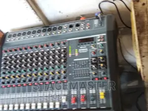 Yamaha MK 1200 USB