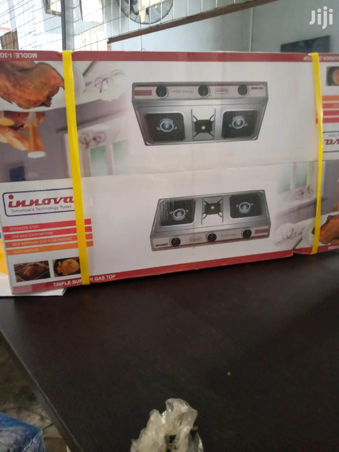 Innova - Triple Burner Gas Top