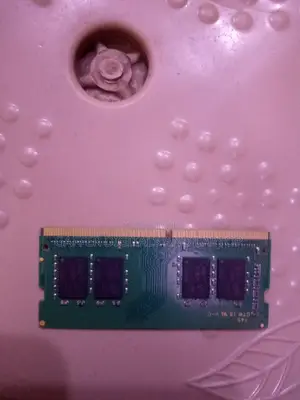 8GB Ddr4 Memory in Good Condition
