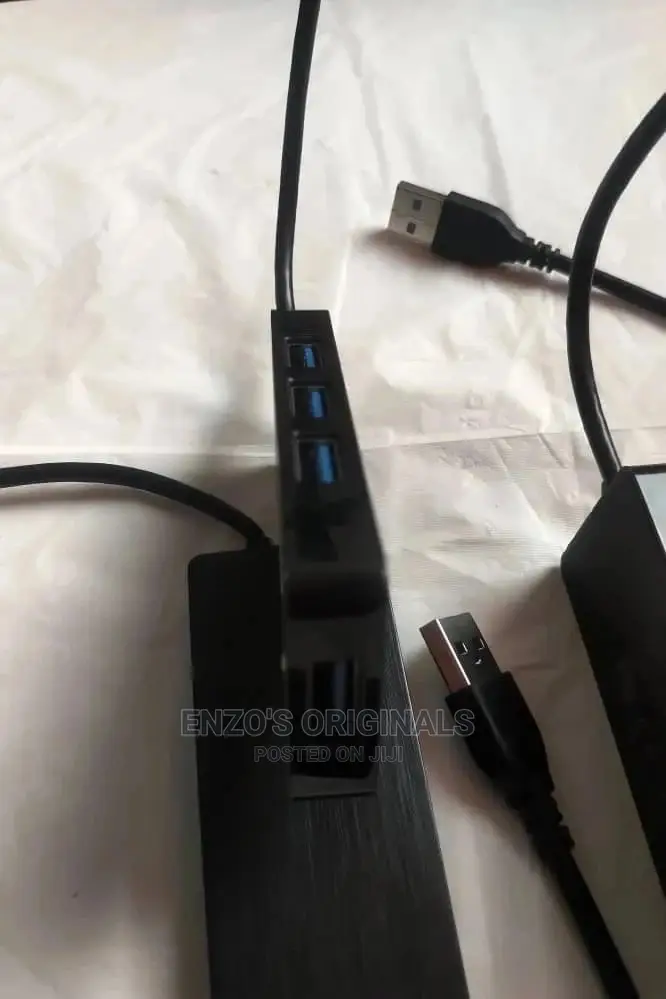 Microsoft Surface 4 Port USB 3.0 Hub or Extension Targus