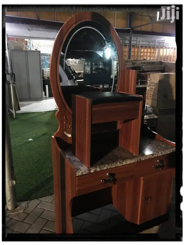 Dressing Mirror Set