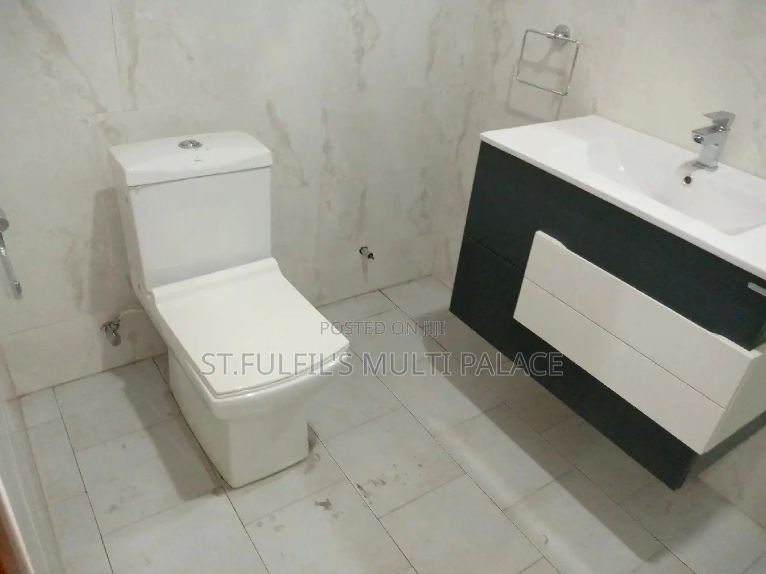 4bdrm House in East Legon for Rent
