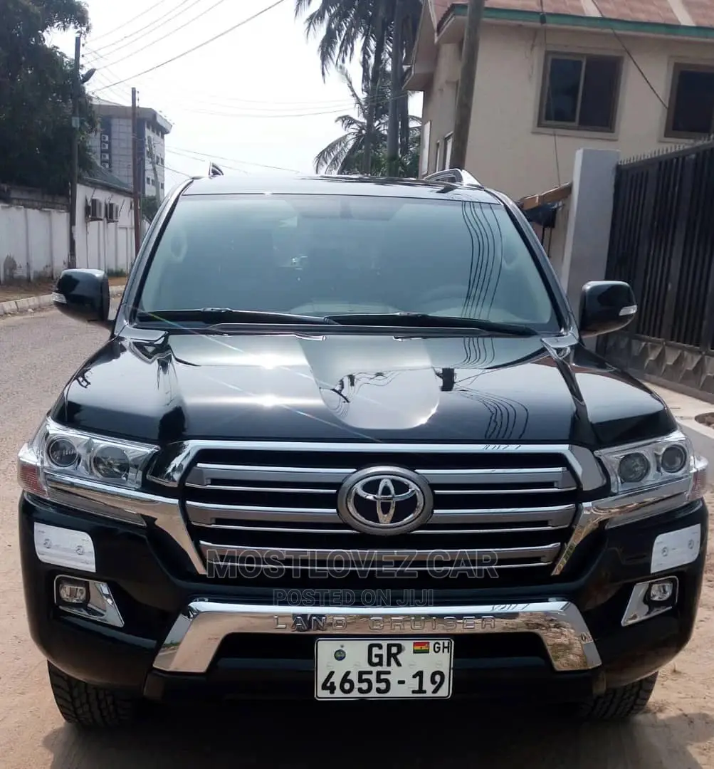 Toyota Landcruisers V8 for Rent in Ghana.Car Rental Services in Accra
