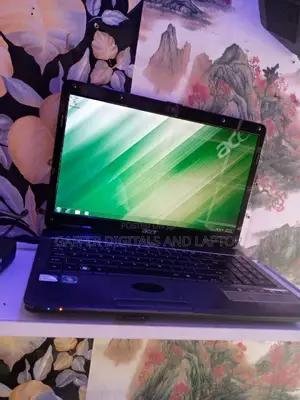 Laptop Touchmate TM-NB140P 4GB Intel Celeron HDD 250GB