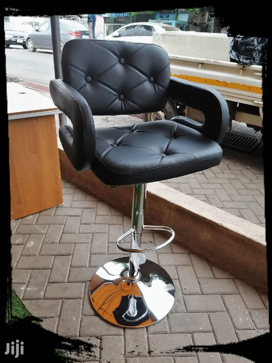 Quality Bar Stool