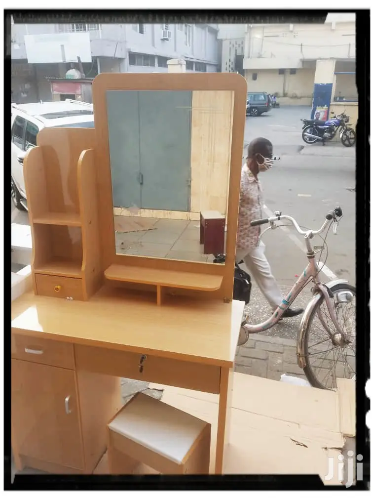 Dressing Mirror Set