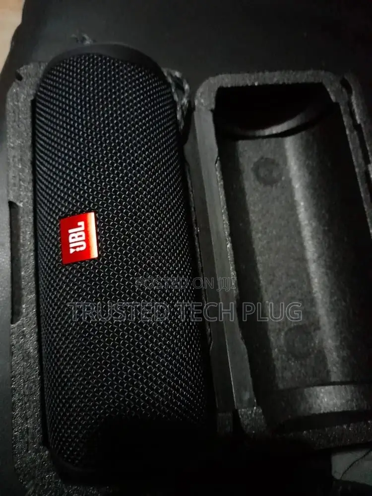Original Black JBL Flip 5 From America for Sale