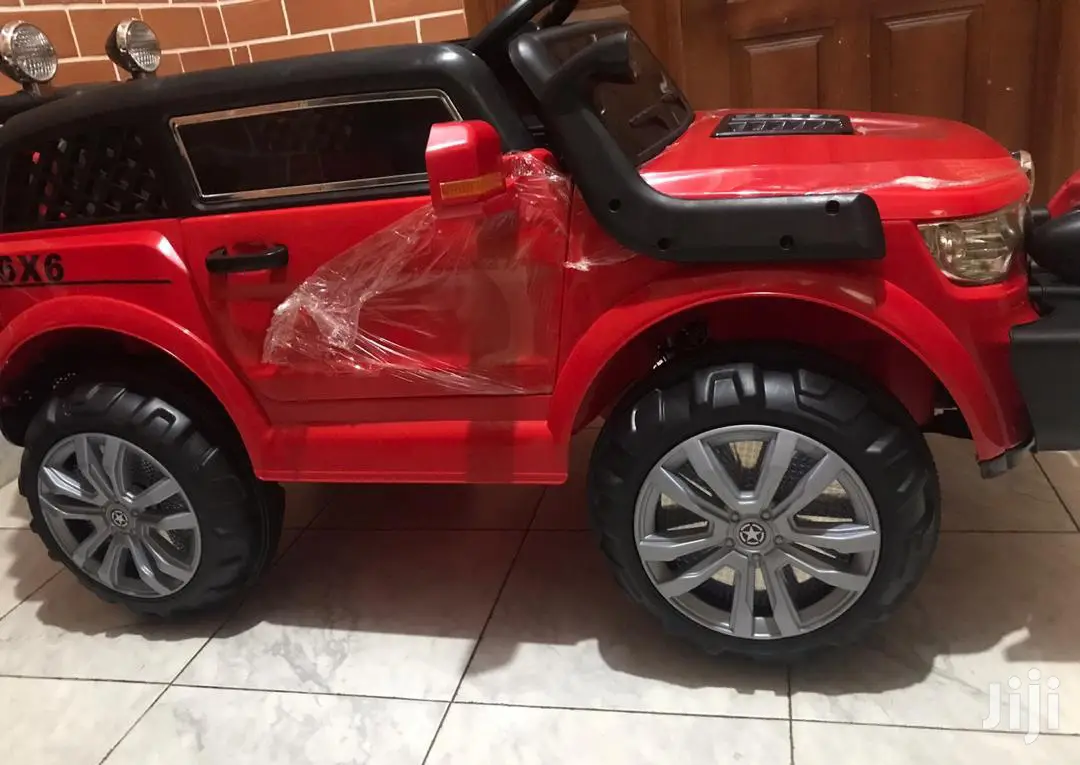 G-500 Mercedes Electric Toy Car