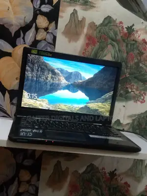 Laptop Acer AS5755 4GB Intel Core I3 SSD 128GB