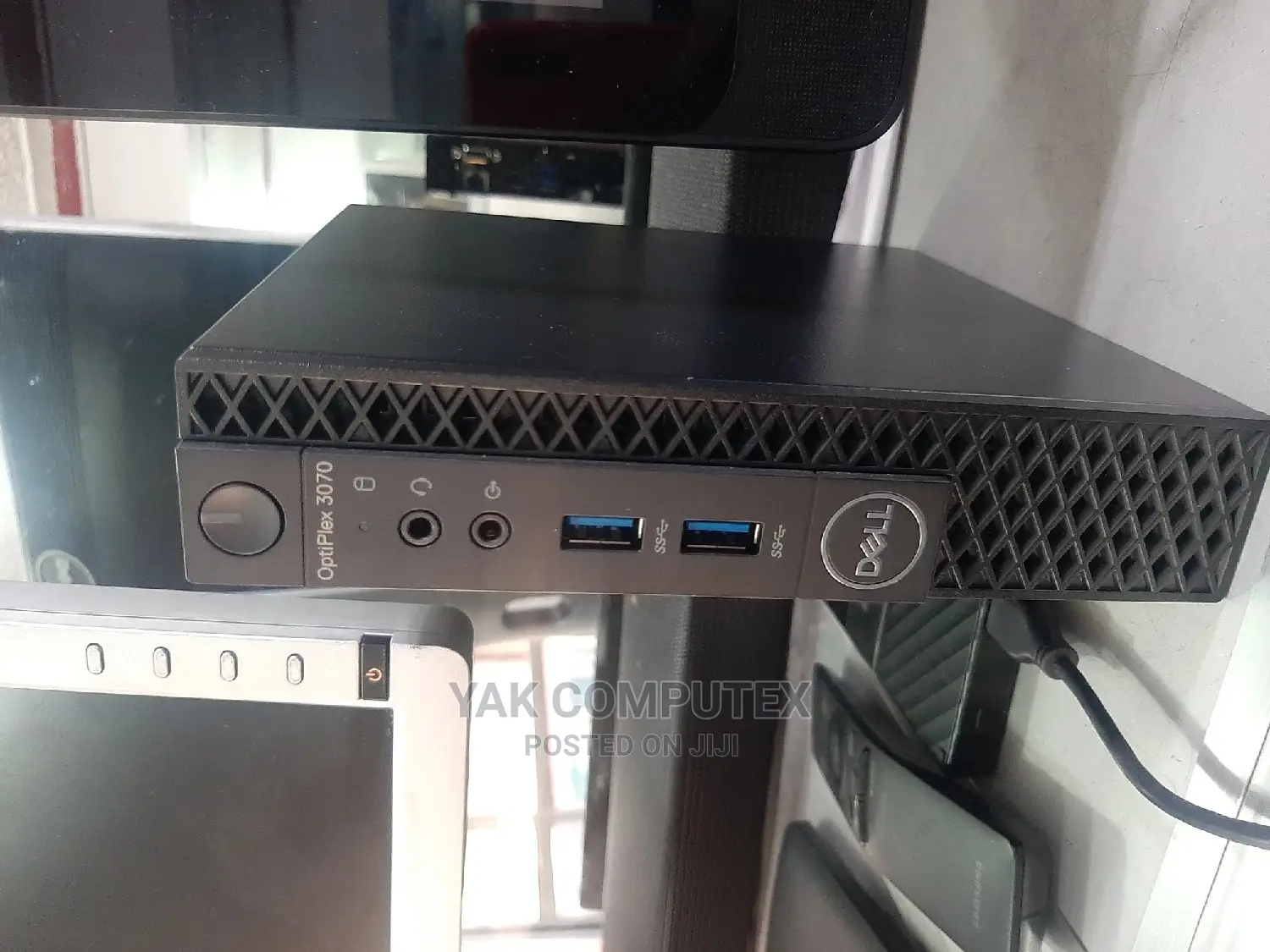 Desktop Computer Dell 8GB Intel Core I5 SSD 128GB