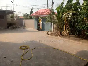 6bdrm Duplex in Hfc Estate, Spintex for rent