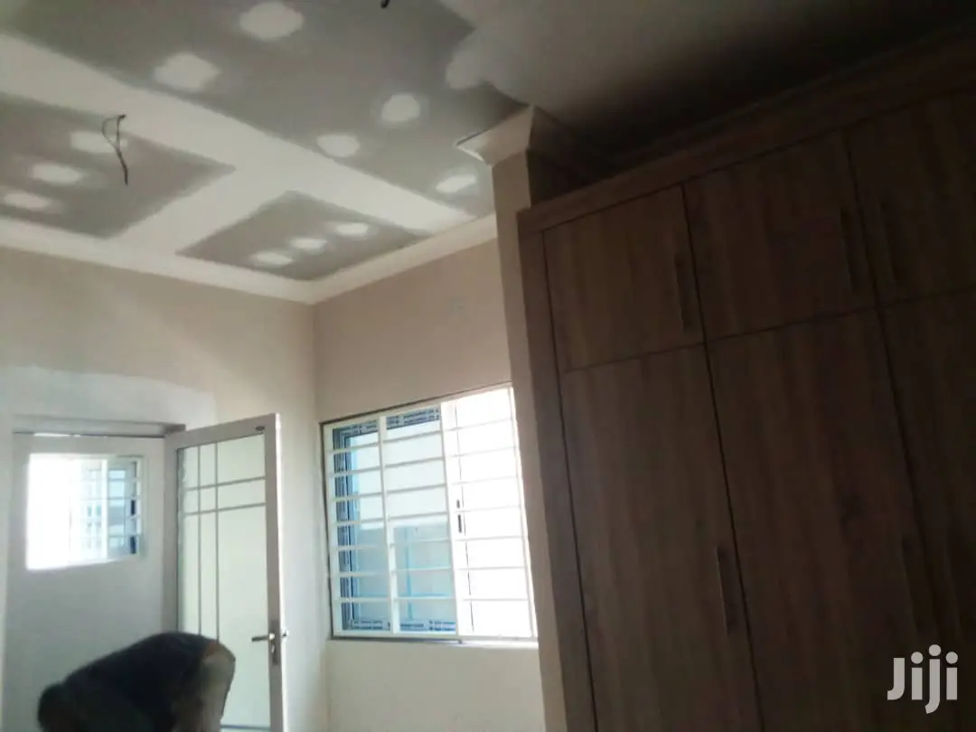 4bdrm House in Spintex for Sale
