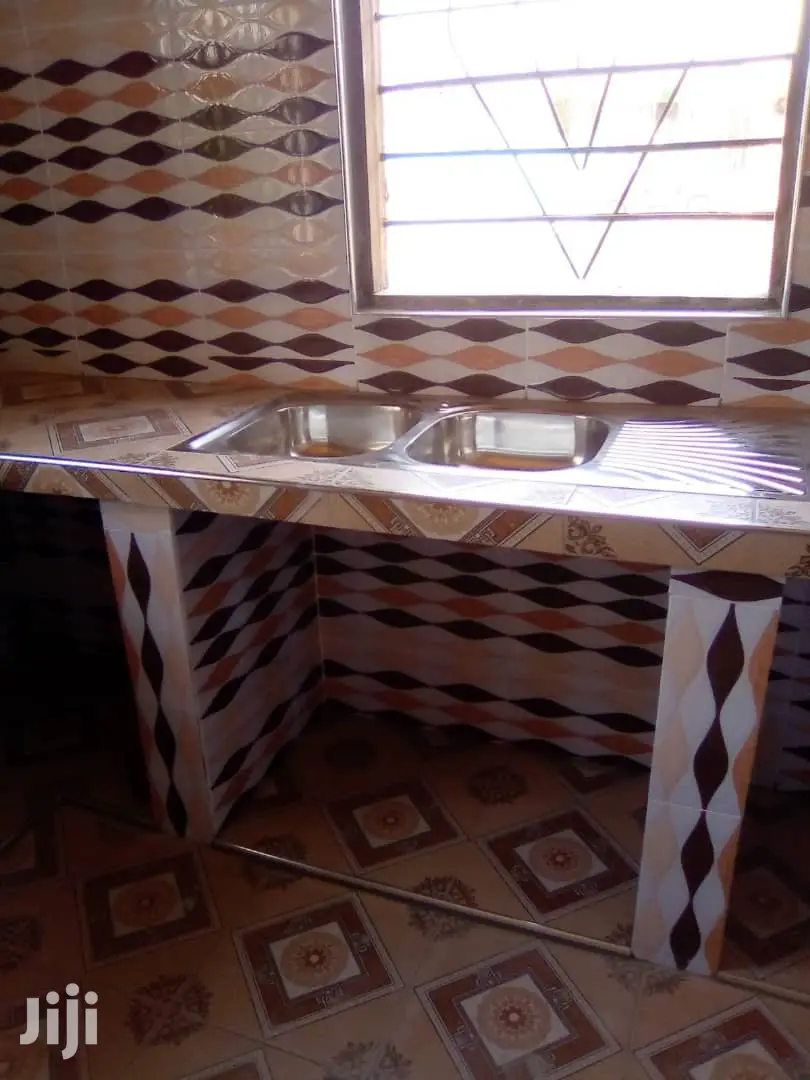 Tiller ( Dubai Professional Tiler and Plumbing