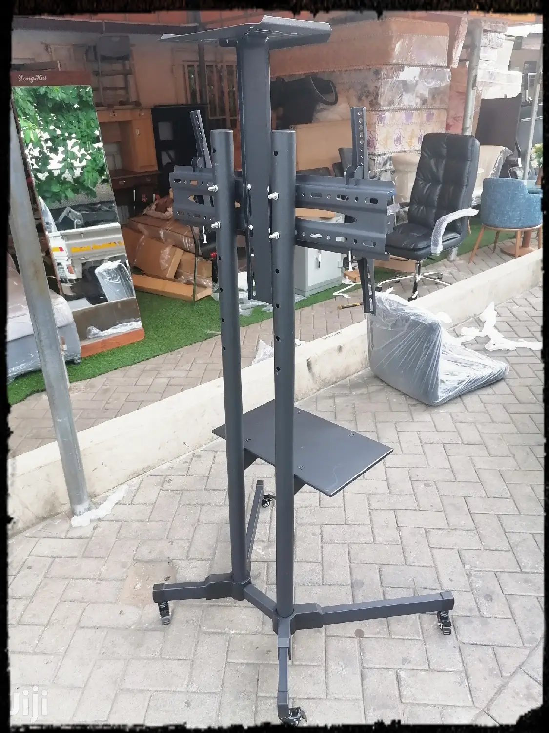 Standing Tv Mount