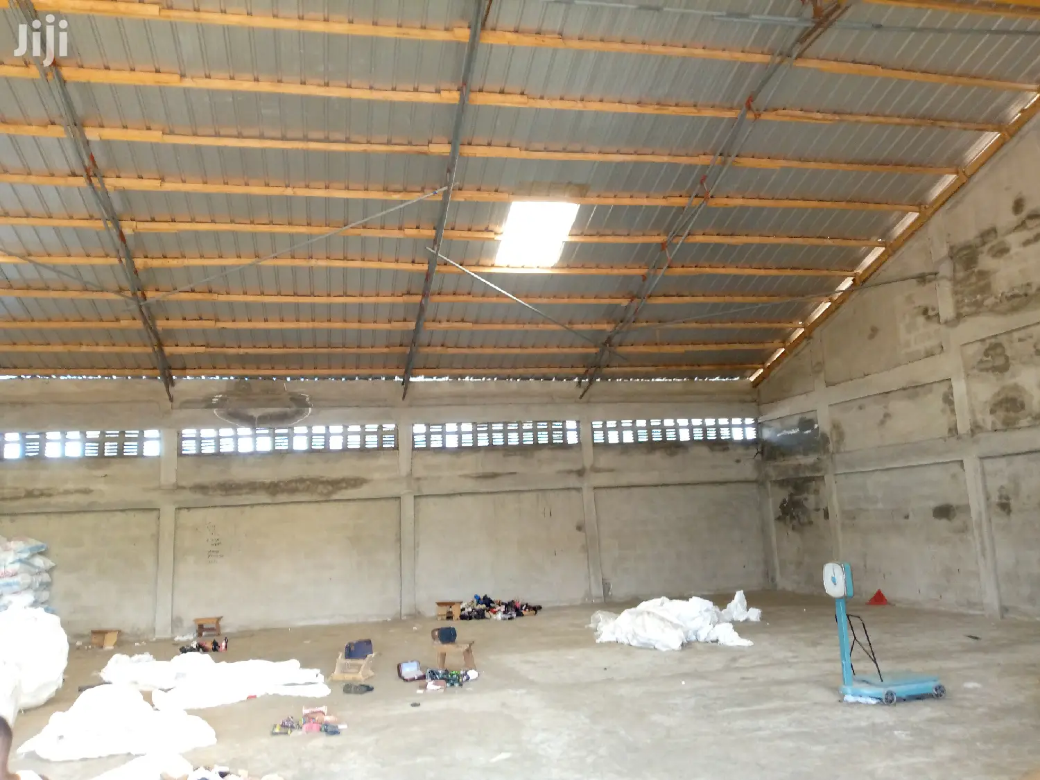 350sqm Warehouse at Achimota