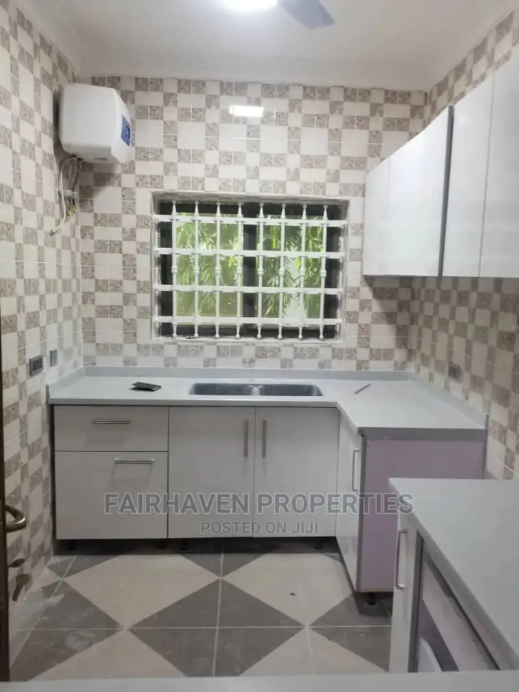 2bdrm Block of Flats in Fh, La Wireless for rent