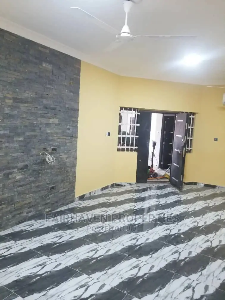 2bdrm Block of Flats in Fh, La Wireless for rent