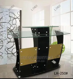 Quality Glass Pulpit