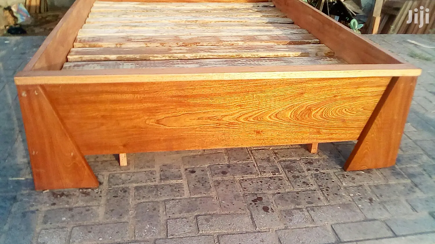 Red Wood Double Bed 54/75