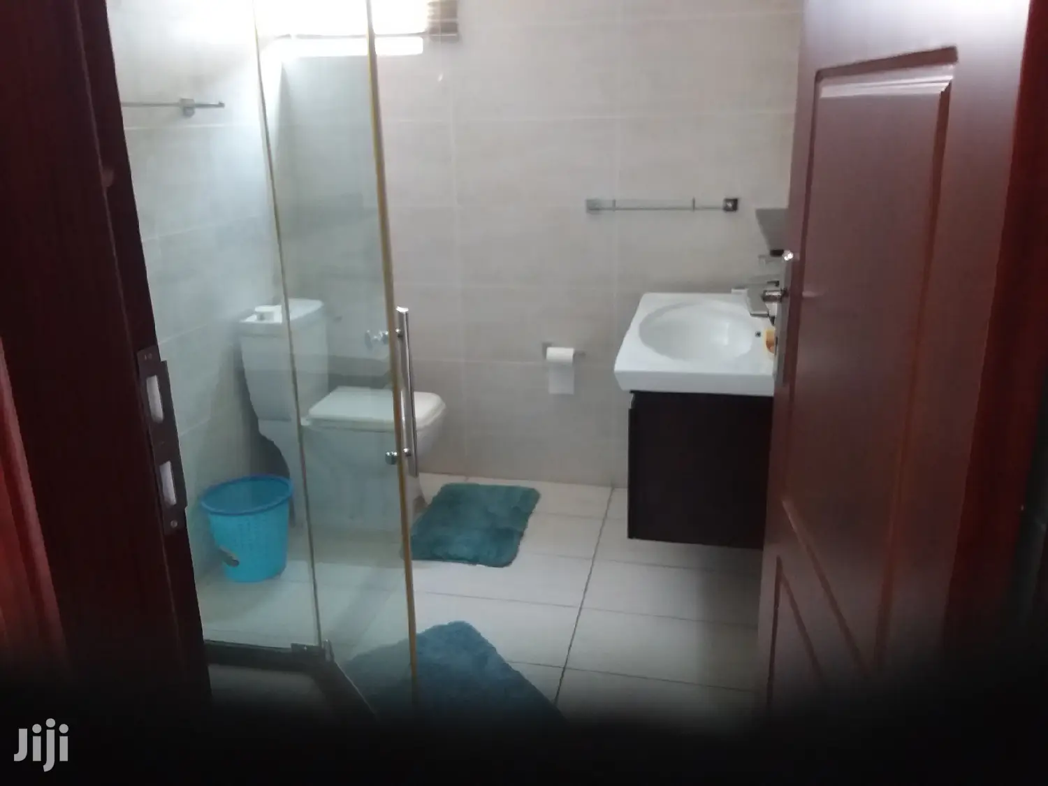 4bdrm Townhouse / Terrace in Bronko Housing, La Wireless for rent