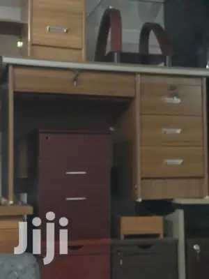 Office Desk