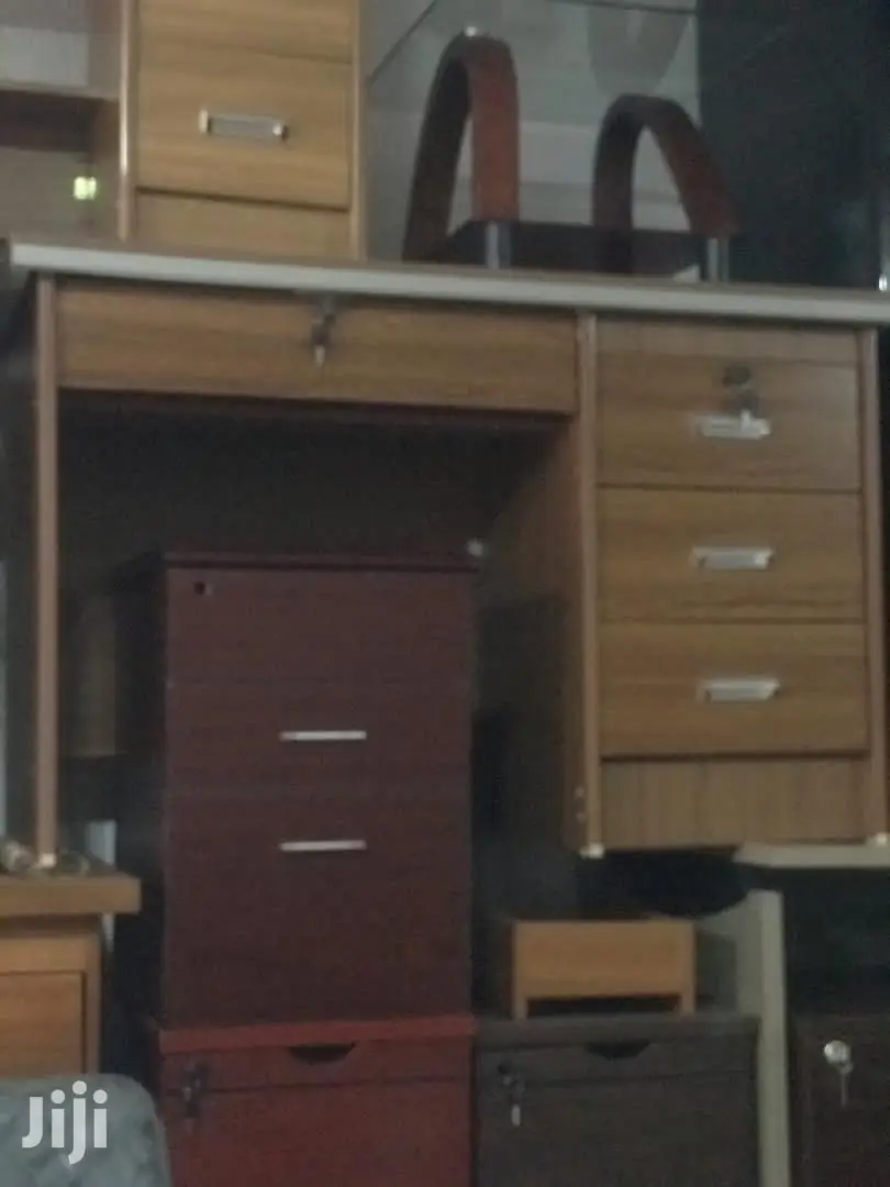 Office Desk