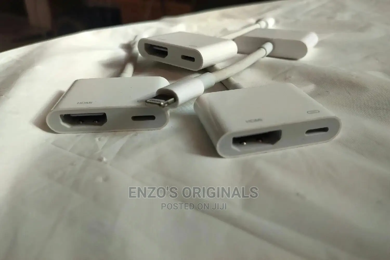 Apple Lightning to Hdmi Adapter iPhone to HDMI