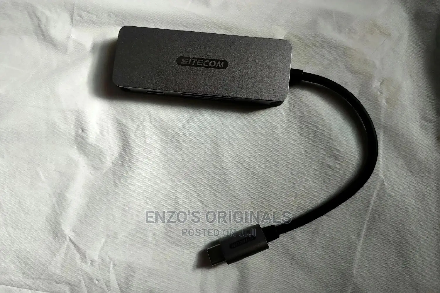 USB-C to 4 Port USB-C Expander or Hub Sitecom Branded.