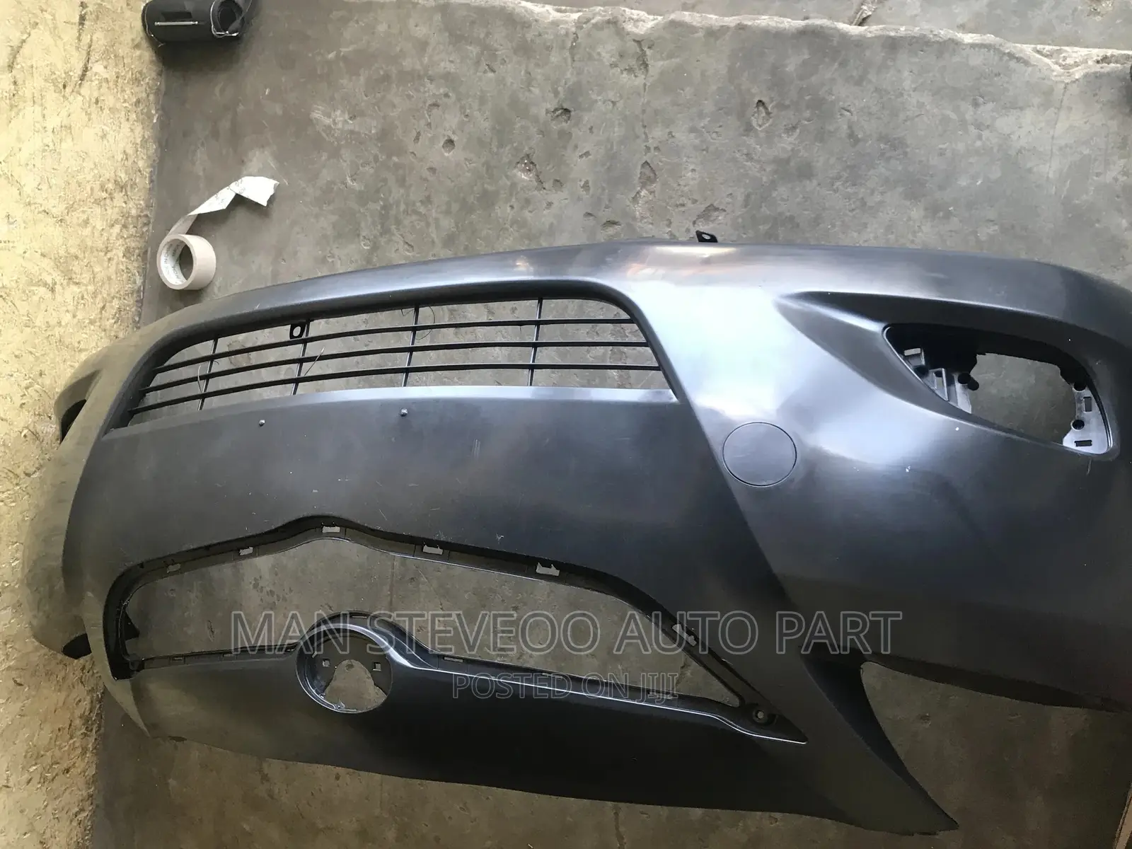 Toyota Yaris Front Bumper Saloon2007-011
