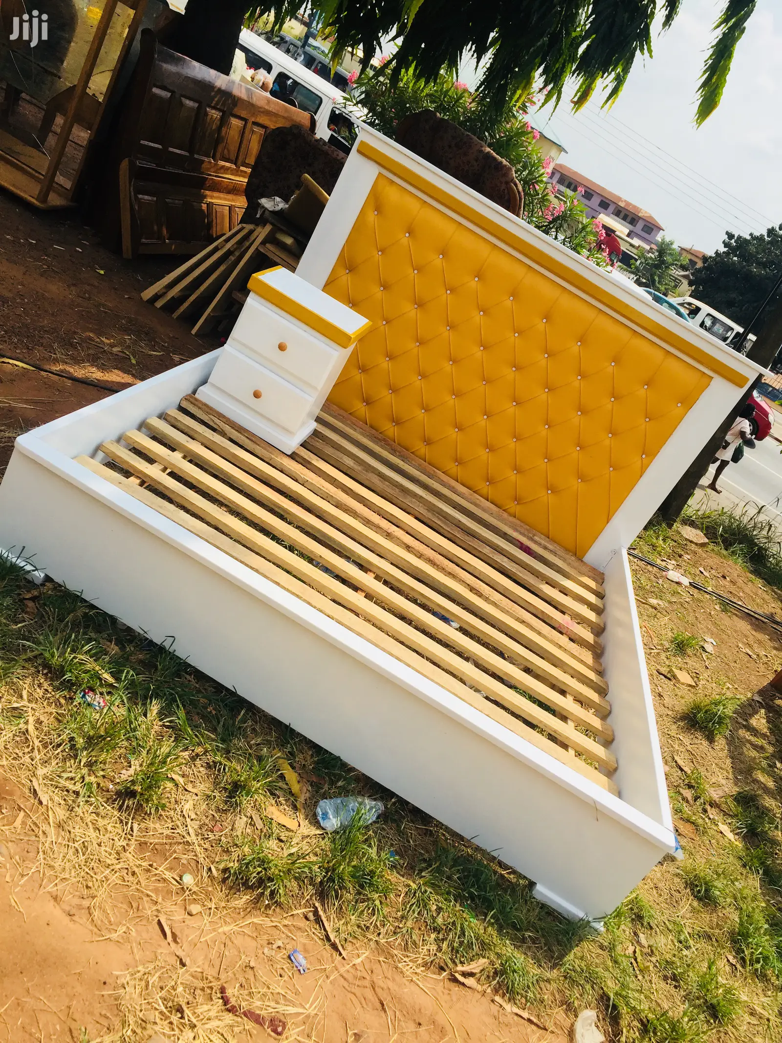 Double Bed