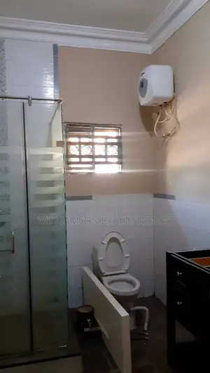 4bdrm House in Community 20, Spintex for rent