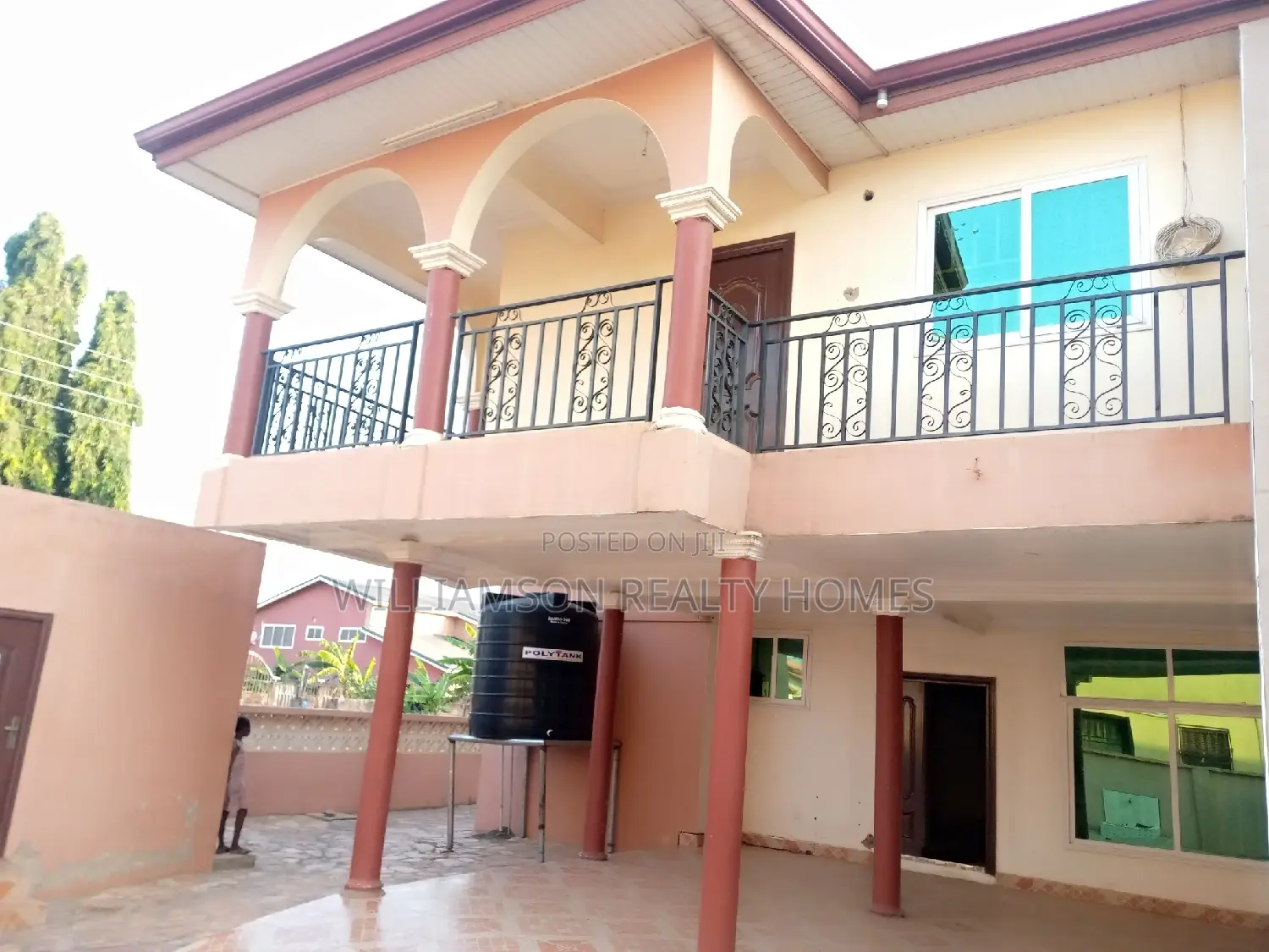4bdrm House in Community 20, Spintex for rent