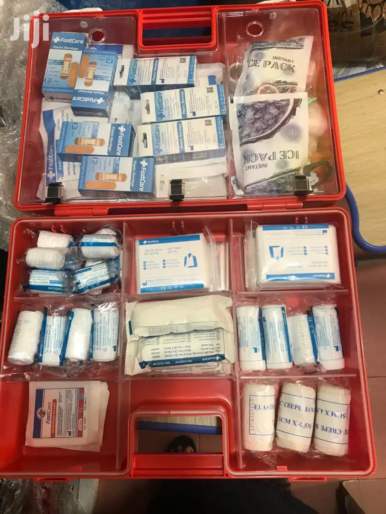 100 Persons Use First Aid Box