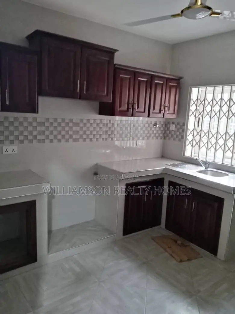 2bdrm Apartment in M.F Estate, Spintex for rent