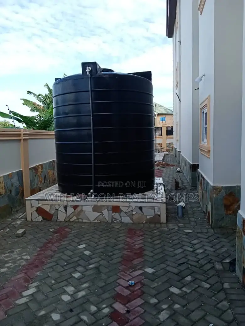 2bdrm Apartment in M.F Estate, Spintex for rent