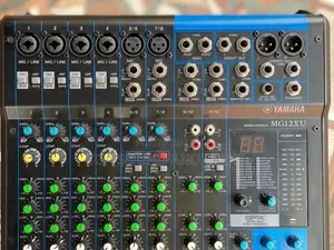 Yamaha Mg12xu 12-input 4-bus Mixer With Effects