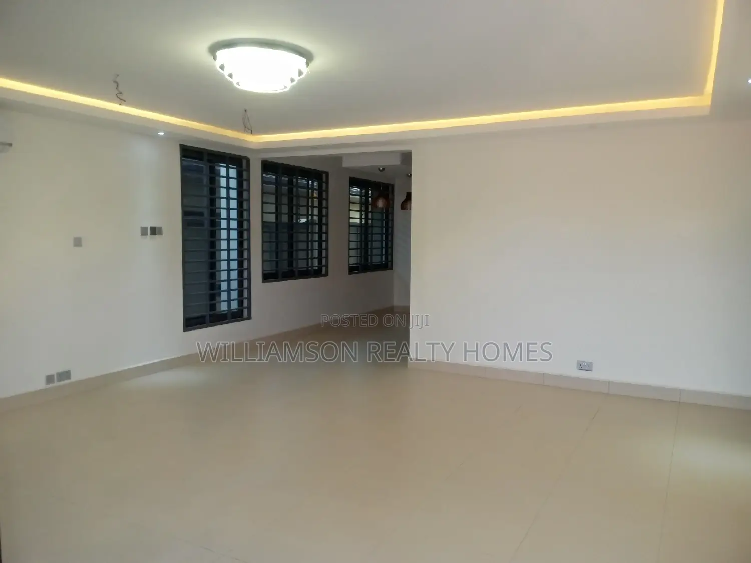 5bdrm House in Hfc Estate Area, for sale