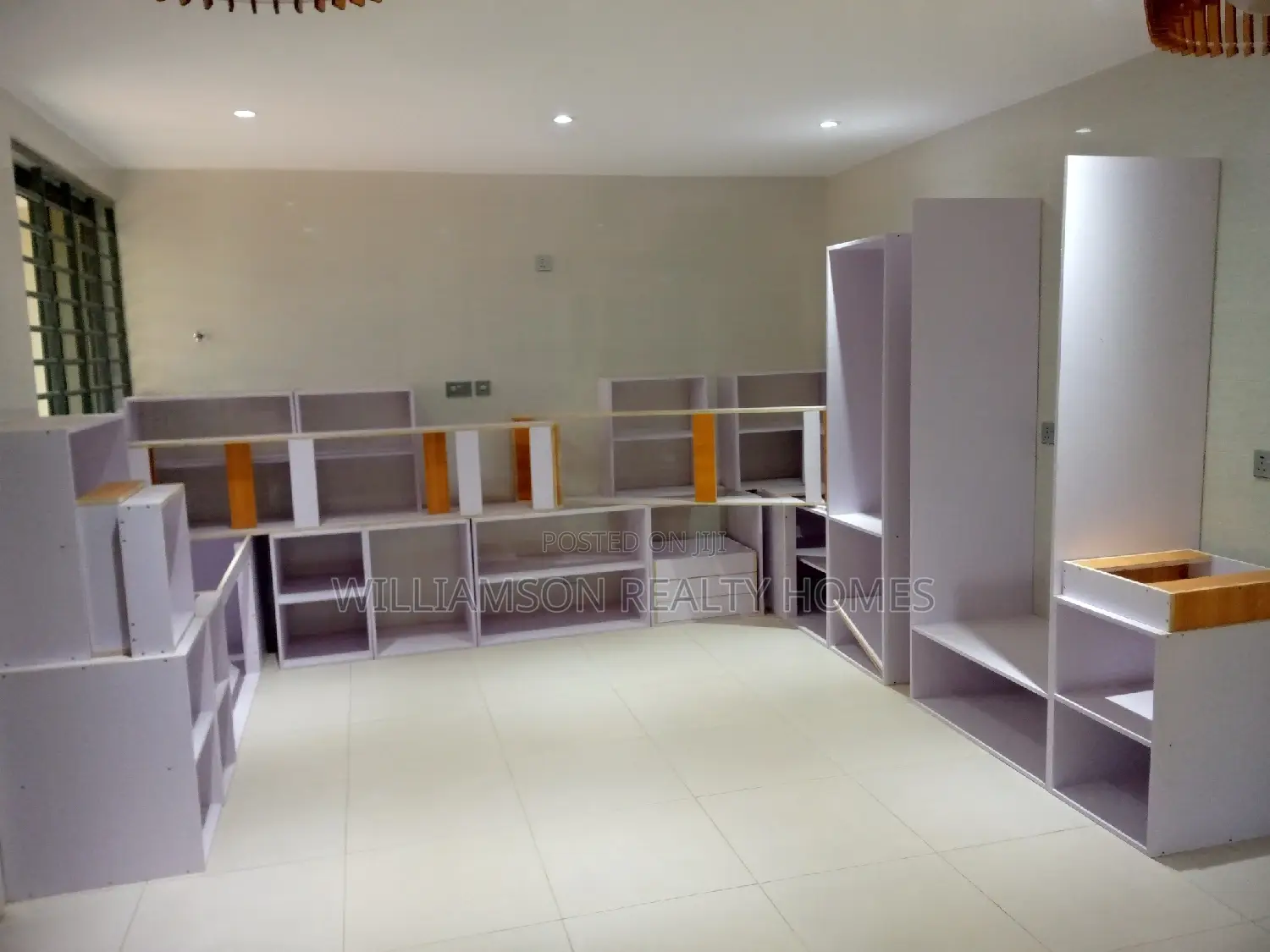 5bdrm House in Hfc Estate Area, for sale
