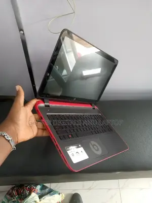 Laptop HP Pavilion 15 8GB Intel Core I5 HDD 1T