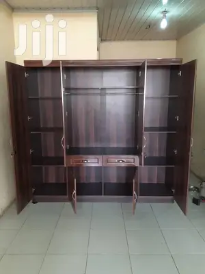 4 Doors Wardrope