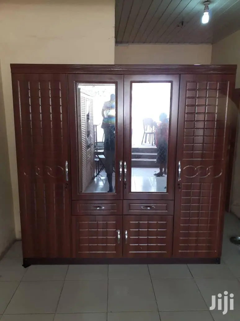 4 Doors Wardrope