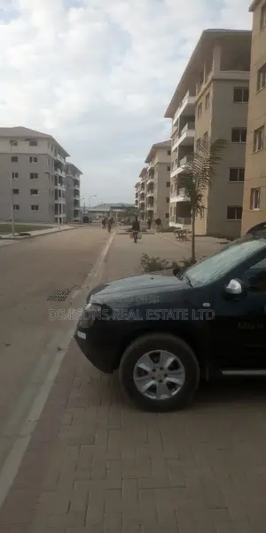 2bdrm Duplex in De-Icons Real Estate, Awutu Senya East Municipal