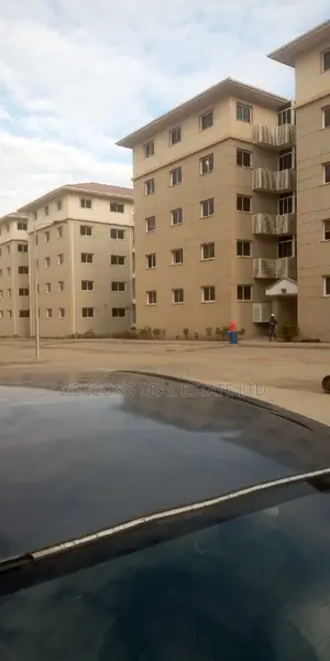 2bdrm Duplex in De-Icons Real Estate, Awutu Senya East Municipal