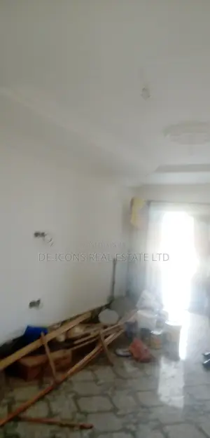 2bdrm House in De-Icons Real Estate, Awutu Senya East Municipal