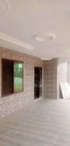 2bdrm House in De-Icons Real Estate, Awutu Senya East Municipal